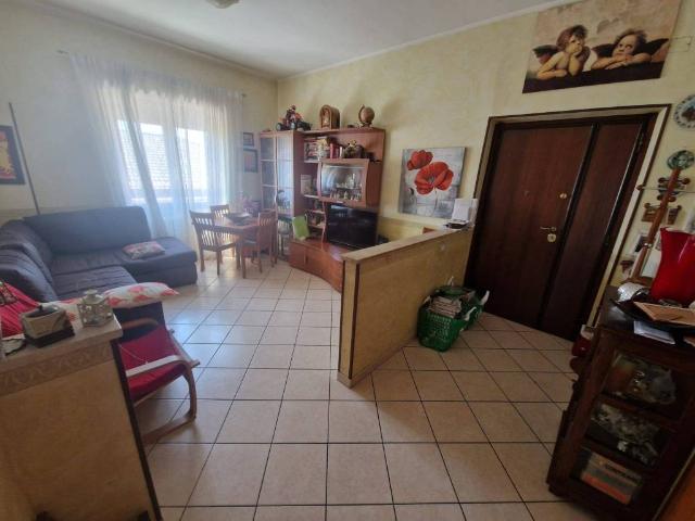 Appartamento in vendita a Roma RM