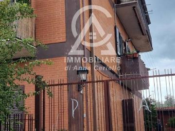 Appartamento in vendita a Roma RM