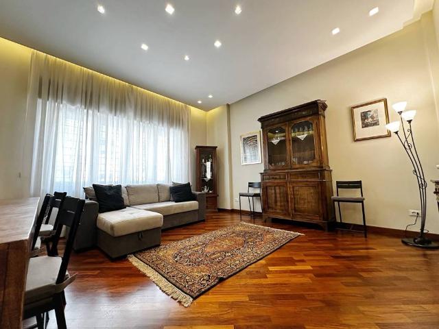 Appartamento in vendita a Roma RM