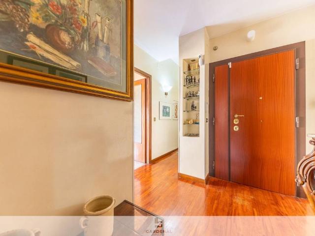 Appartamento in vendita a Roma RM
