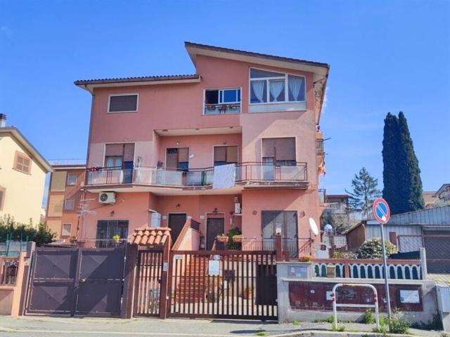 Appartamento in vendita a Roma RM