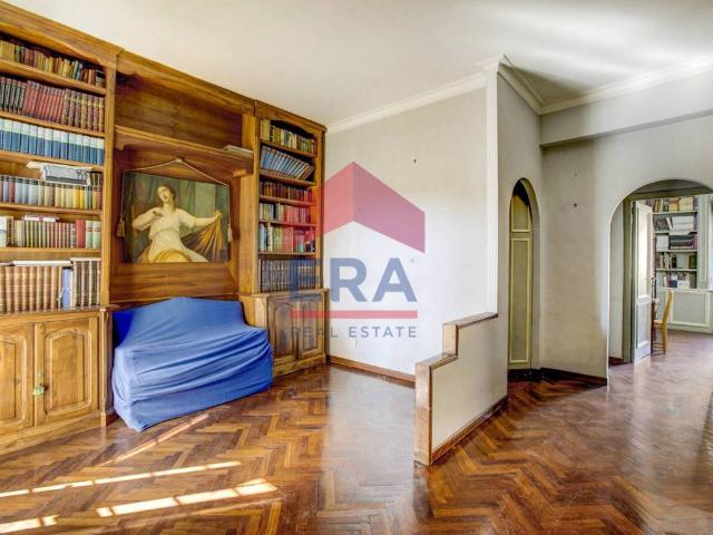 Appartamento in vendita a Roma RM