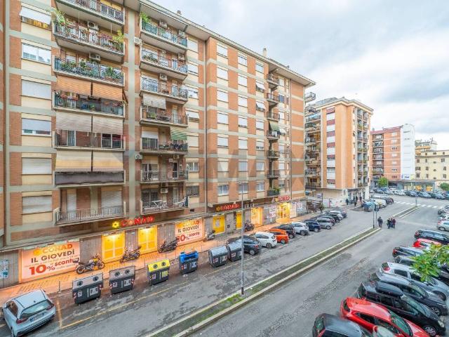 Appartamento in vendita a Roma RM