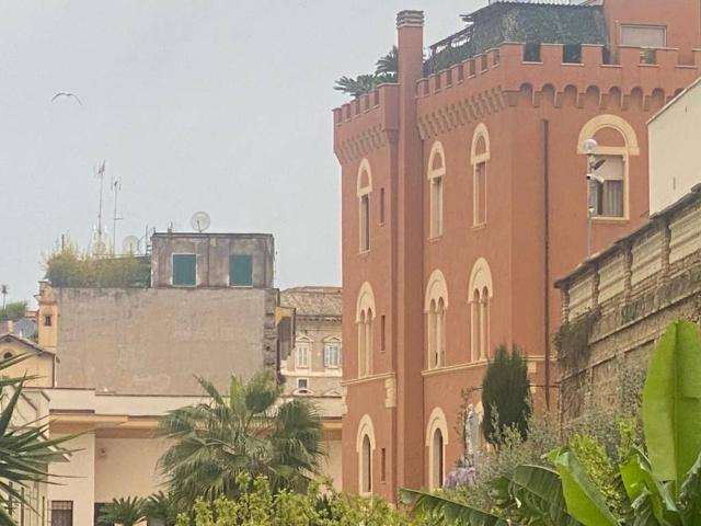 Appartamento in vendita a Roma RM