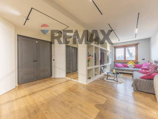 Appartamento in vendita a Roma RM