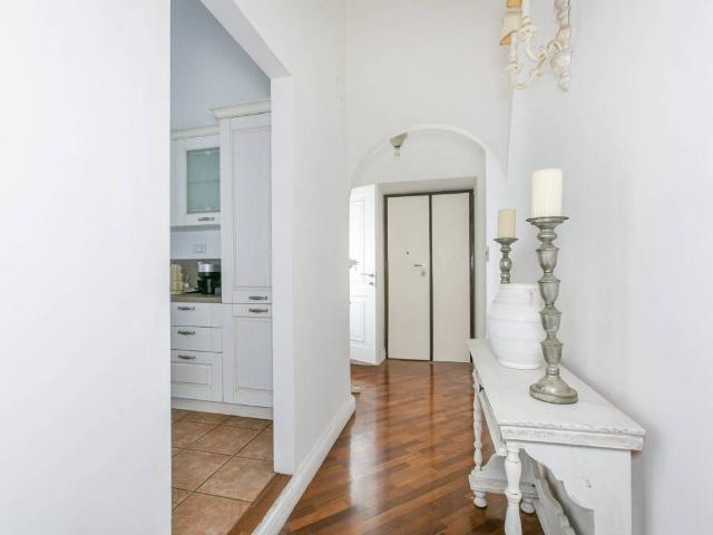 Appartamento in vendita a Roma RM