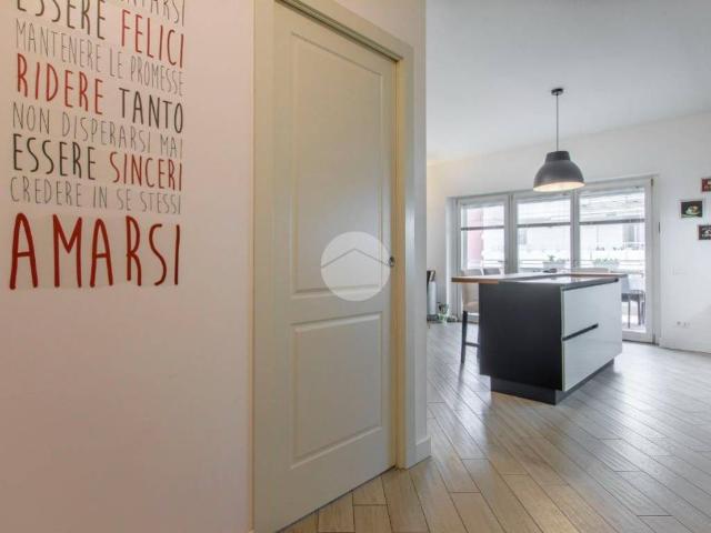 Appartamento in vendita a Roma RM