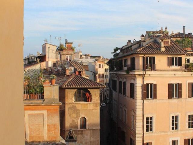 Appartamento in vendita a Roma RM