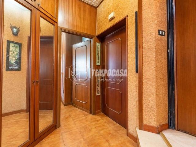 Appartamento in vendita a Roma RM