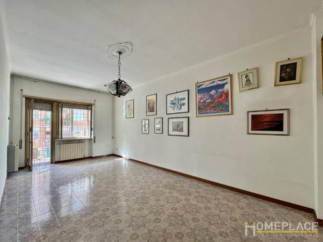 Appartamento in vendita a Roma RM