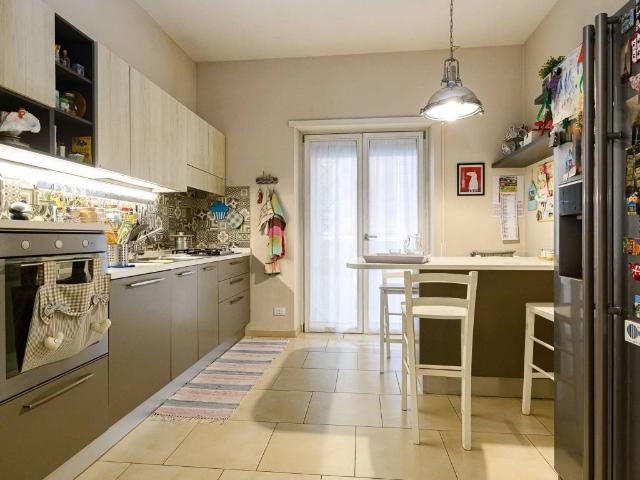 Appartamento in vendita a Roma RM