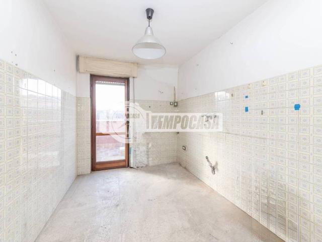 Appartamento in vendita a Roma RM