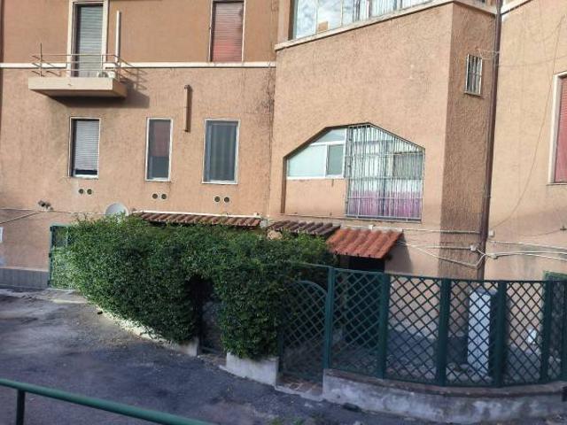 Appartamento in vendita a Roma RM