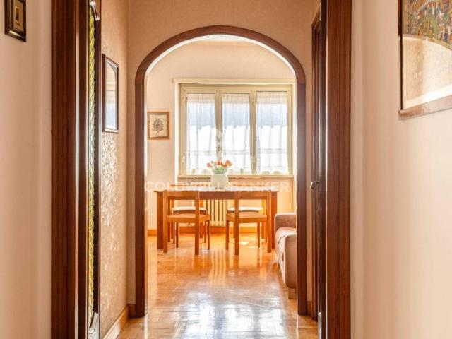Appartamento in vendita a Roma RM