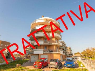 Appartamento in vendita a Roma RM