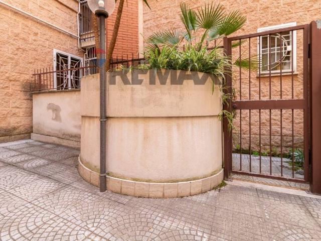 Appartamento in vendita a Roma RM