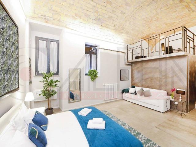 Appartamento in vendita a Roma RM