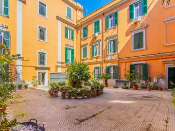 Appartamento in vendita a Roma RM
