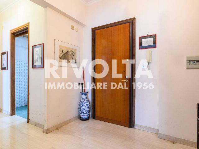 Appartamento in vendita a Roma RM