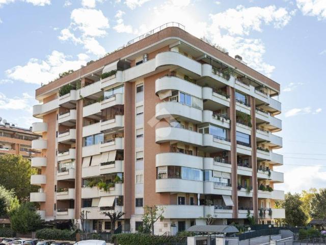 Appartamento in vendita a Roma RM