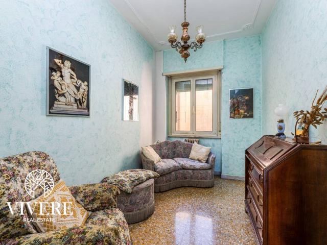 Appartamento in vendita a Roma RM
