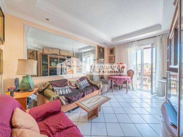 Appartamento in vendita a Roma RM