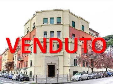 Appartamento in vendita a Roma RM