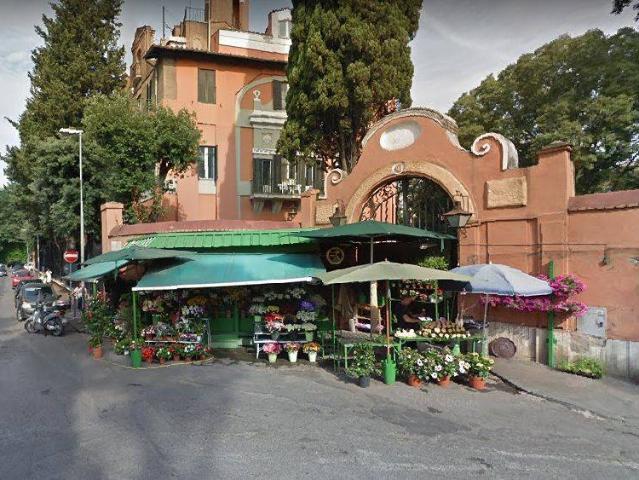 Appartamento in vendita a Roma RM
