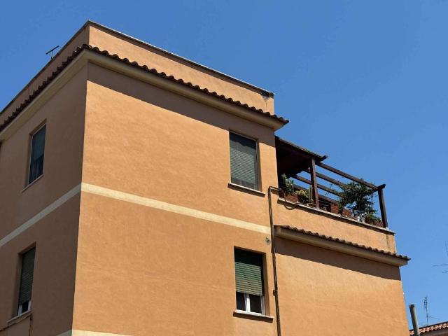 Appartamento in vendita a Roma RM