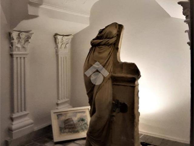 Appartamento in vendita a Roma RM