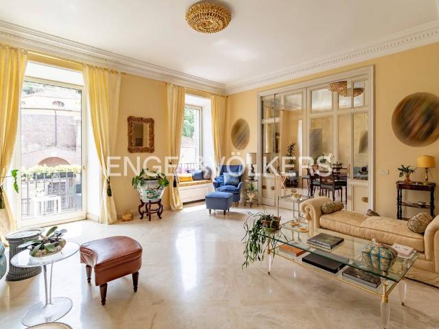 Appartamento in vendita a Roma RM