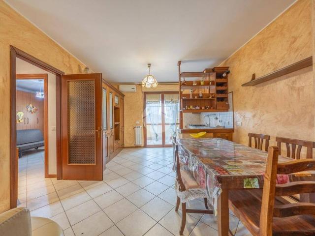 Appartamento in vendita a Roma RM