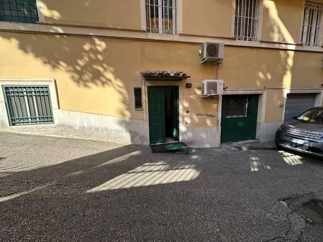 Appartamento in vendita a Roma RM