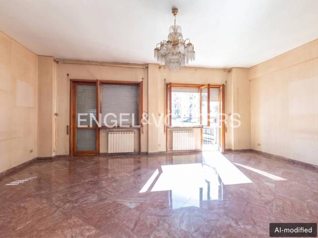 Appartamento in vendita a Roma RM