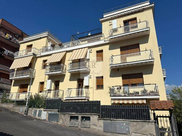 Appartamento in vendita a Roma RM