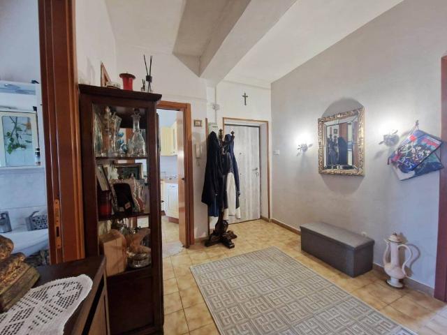 Appartamento in vendita a Roma RM