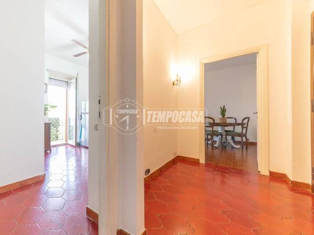 Appartamento in vendita a Roma RM