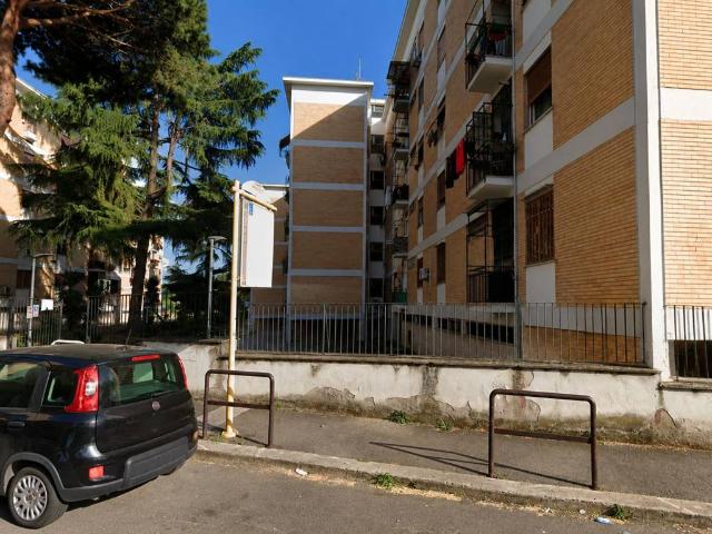 Appartamento in vendita a Roma RM