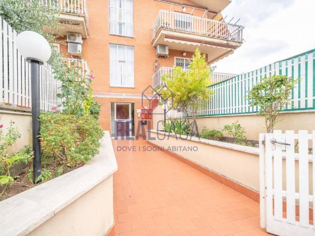 Appartamento in vendita a Roma RM