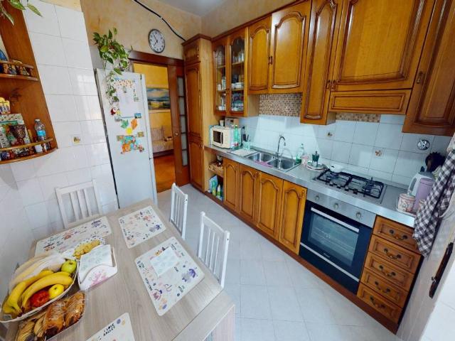 Appartamento in vendita a Roma RM