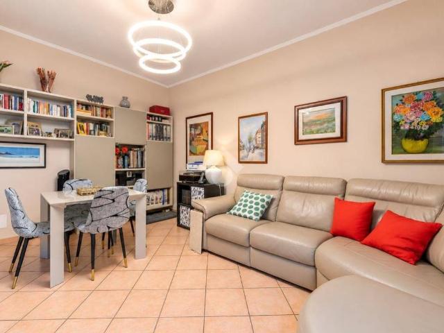 Appartamento in vendita a Roma RM