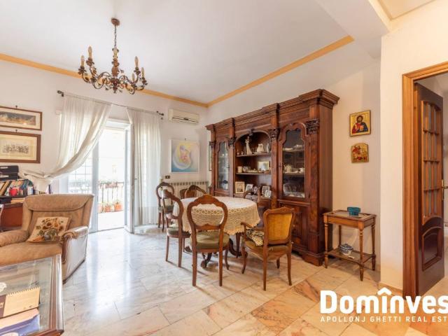 Appartamento in vendita a Roma RM