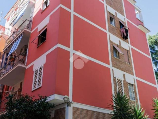 Appartamento in vendita a Roma RM