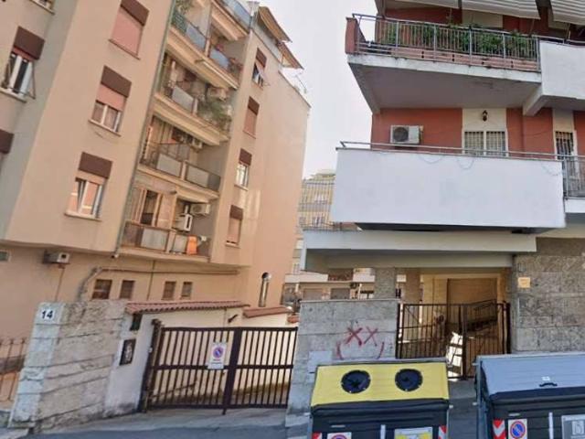 Appartamento in vendita a Roma RM