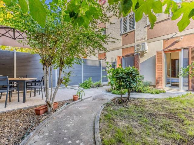 Appartamento in vendita a Roma RM