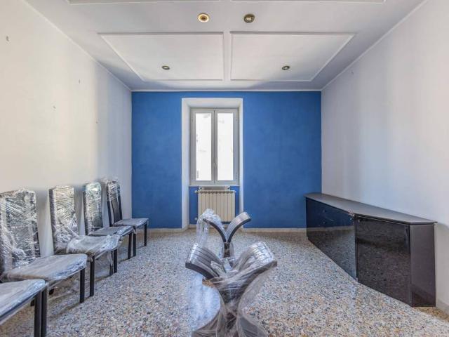 Appartamento in vendita a Roma RM