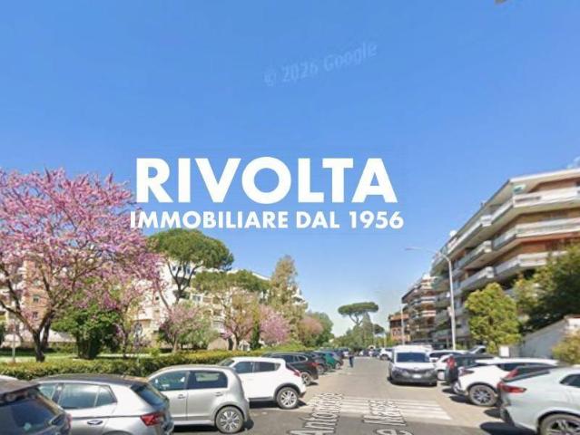 Appartamento in vendita a Roma RM