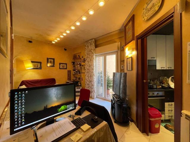 Appartamento in vendita a Roma RM
