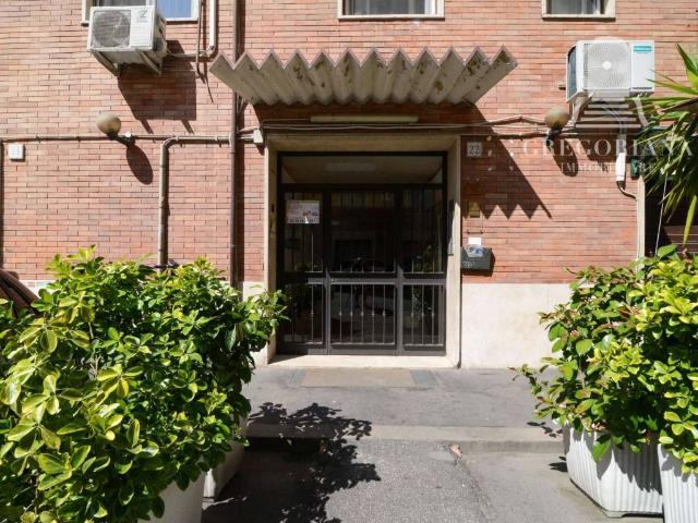 Appartamento in vendita a Roma RM