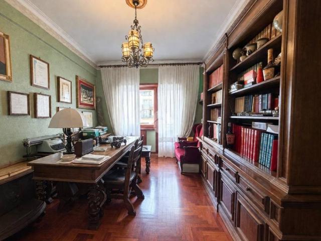 Appartamento in vendita a Roma RM